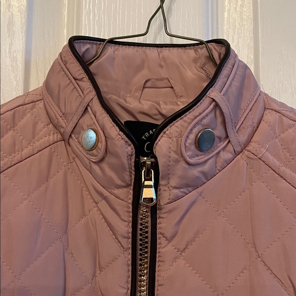 Catalina Quilted Vest Mauve Sz M Medium Sherpa Lined Gold Accents NEW with Tags - Picture 5 of 7